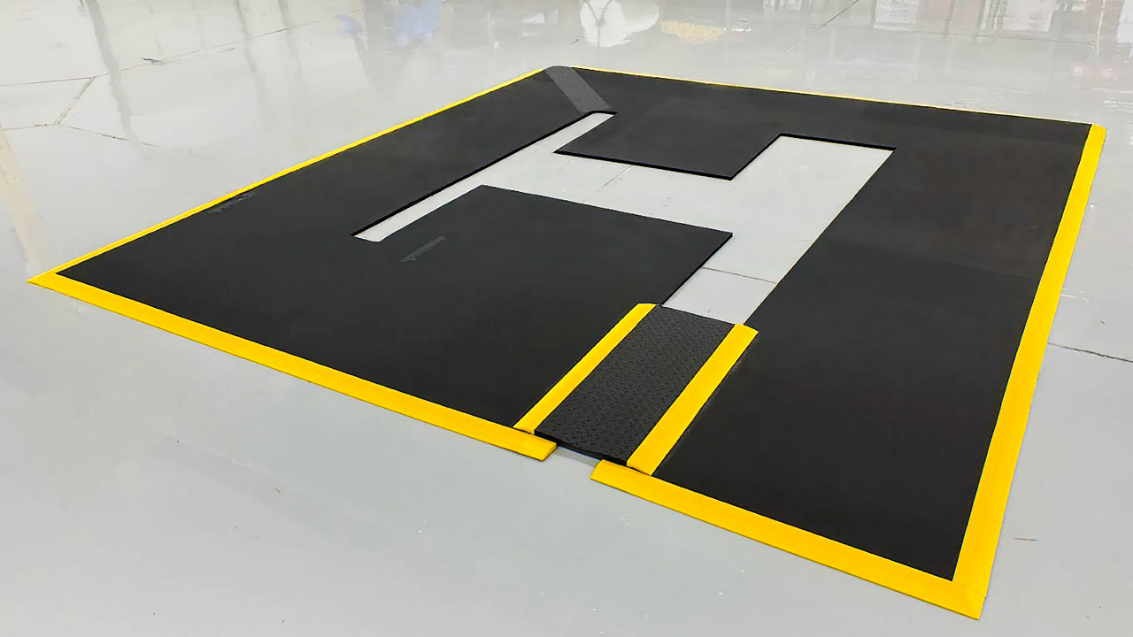 'How To AcroSketch' Simplifies Custom Anti-Fatigue Mat Design