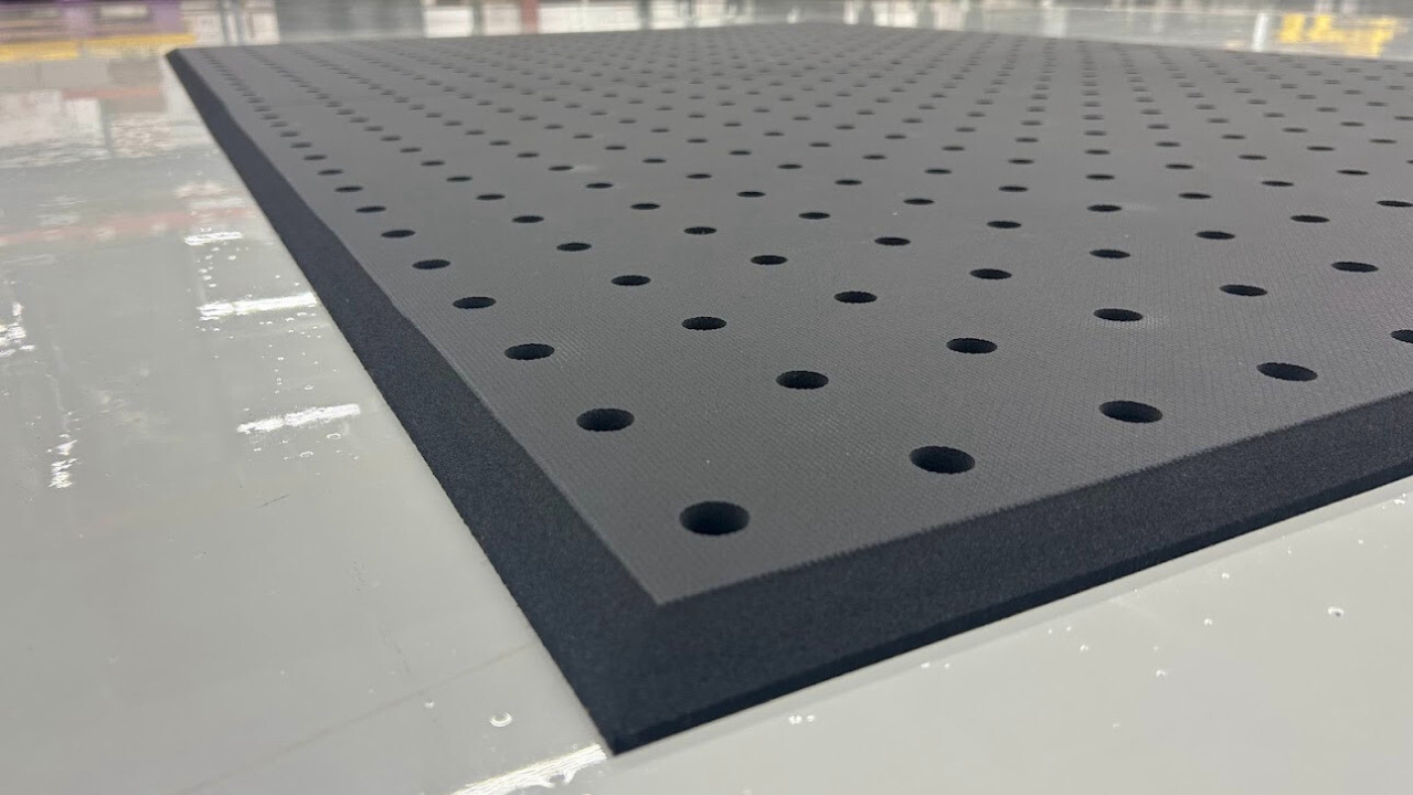 100-1 Series, Plain Border, 2’ Wide w/ Drainage Holes
