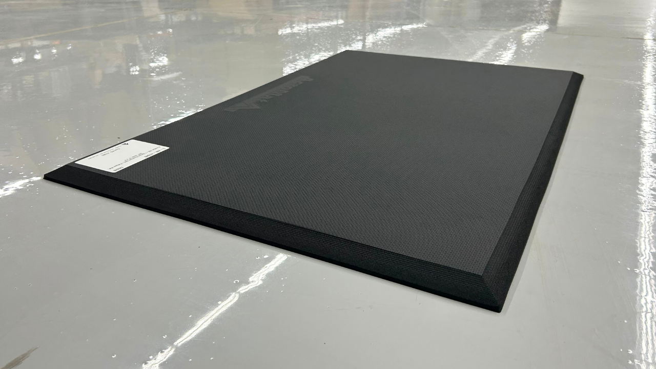 100-1 Series, Plain Border, 4’ Wide | AcroMat