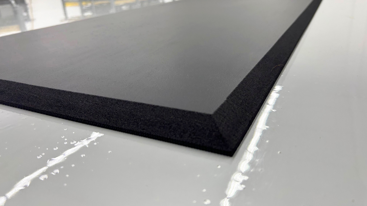 100-Cleanroom Series, Plain Border, 2' Wide | AcroMat