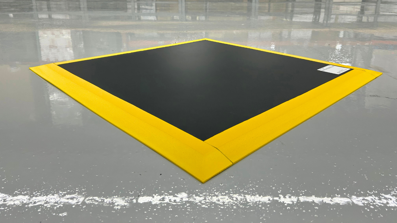 100-Cleanroom Series, Yellow Border, 2' Wide | AcroMat