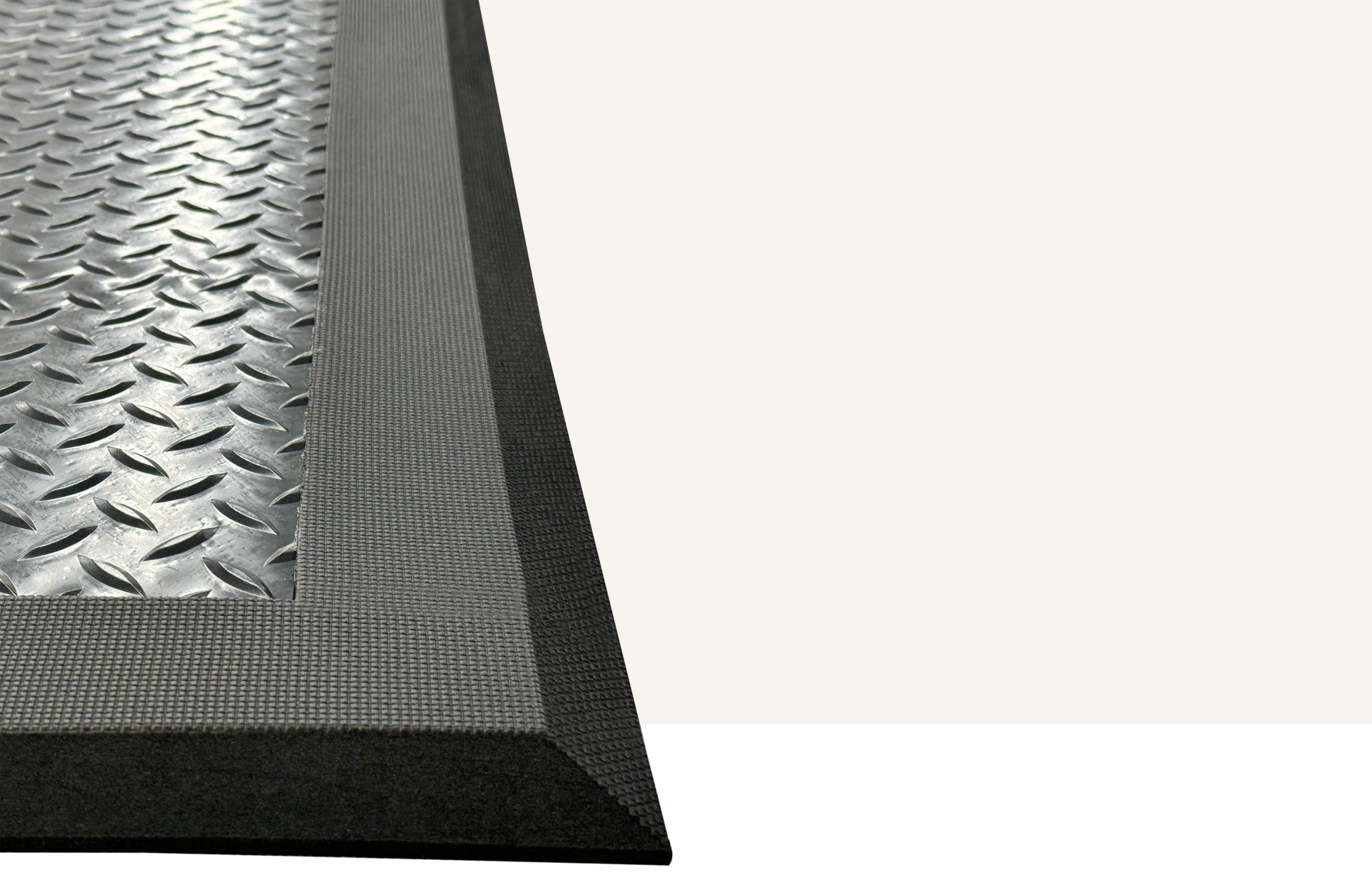 NitriTuf Diamond Series, Plain Border, 3' Wide, w/ Grip-R