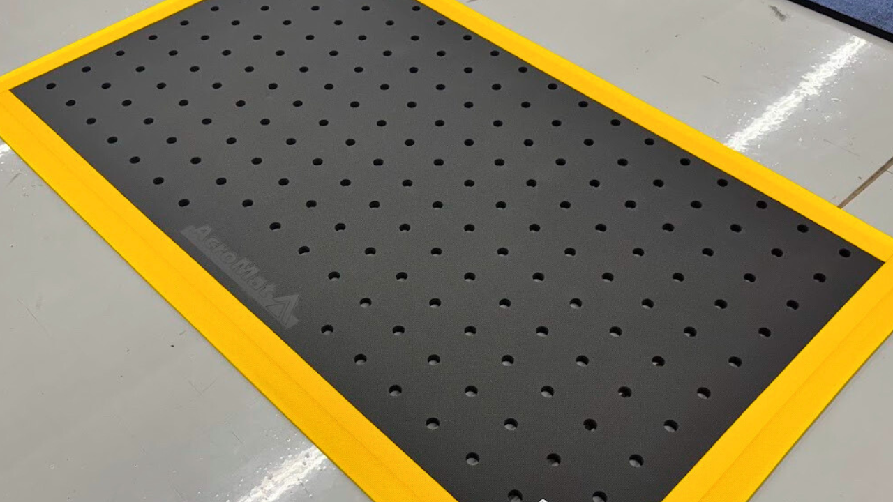100-1 Series, Yellow Border, 2’ Wide, Drainage Holes w/ Grip-R
