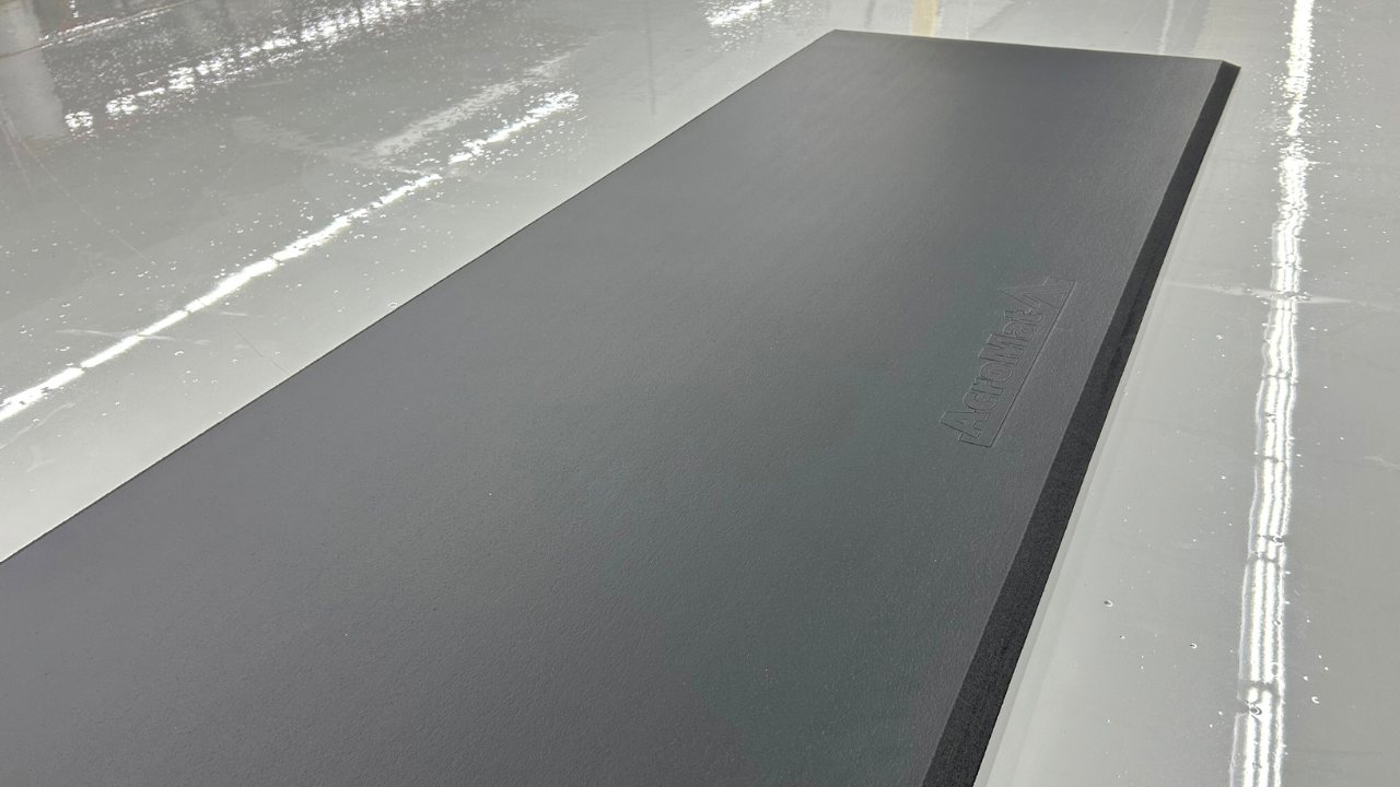 100-Cleanroom Series, Plain Border, 4' Wide | AcroMat