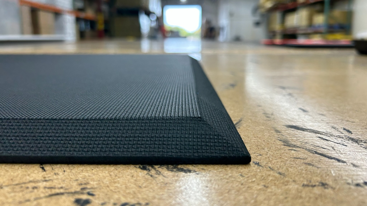 100-ESD Series, Plain Border, 2' Wide | AcroMat