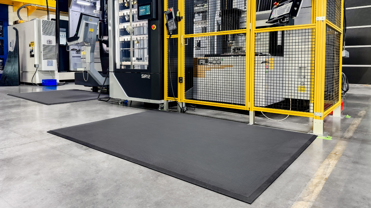 100-1 Series, Plain Border, 3' Wide