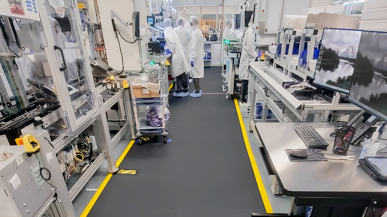 100-Cleanroom Series, Yellow Border