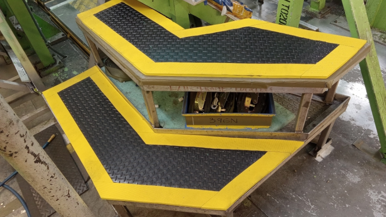 NitriTuf Diamond Series Custom | AcroMat